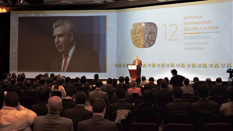 José Miguel Morales, presidente del comité organizador del 12° Simposium Internacional del Oro y la Plata. José Miguel Morales, presidente del comité organizador del 12° Simposium Internacional del Oro y la Plata.