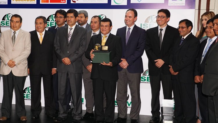 Minsur Acumulación Quenamari-San Rafael obtuvo el trofeo en la categoría Minería Subterránea. Minsur Acumulación Quenamari-San Rafael obtuvo el trofeo en la categoría Minería Subterránea.