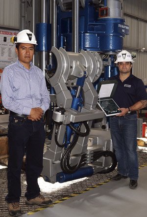Brazo posicionador de tuberías fabricado para máquinas raise borer de TUMI, instalado en el nuevo modelo la máquina SBM 700.