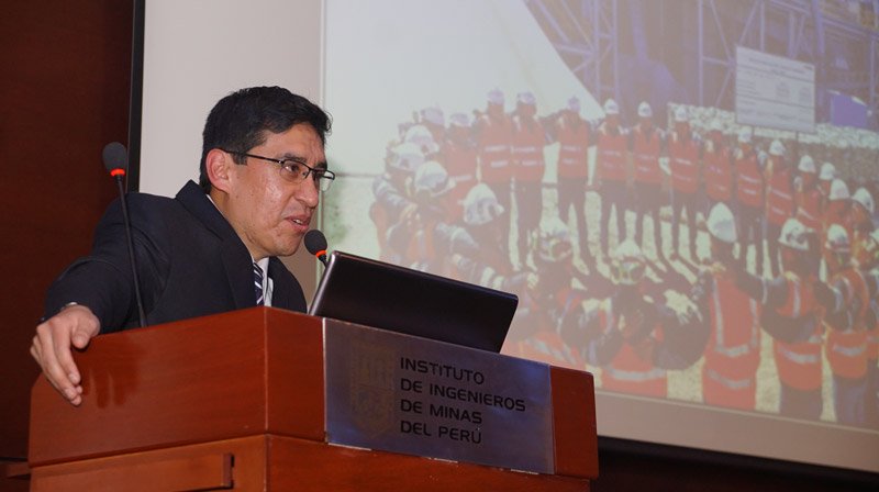 Johnny Pérez Pariño, superintendente de Seguridad y Salud Ocupacional de Hudbay Perú S.A.C Johnny Pérez Pariño, superintendente de Seguridad y Salud Ocupacional de Hudbay Perú S.A.C