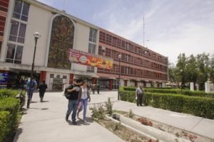 UNSA presenta su aporte al país en feria universitaria